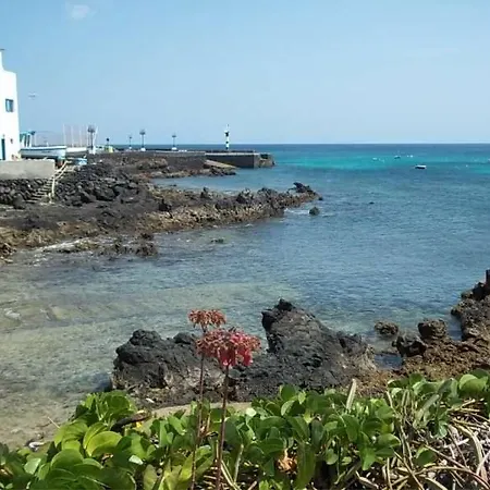 Apartment Arrieta Sleeps 4 Wifi Arrieta (Lanzarote)